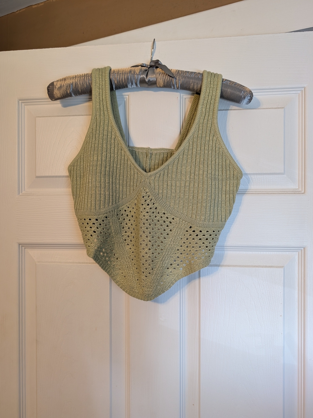 SHEIN Ribbed Knit V-Neck Cropped Camisole in Light Green